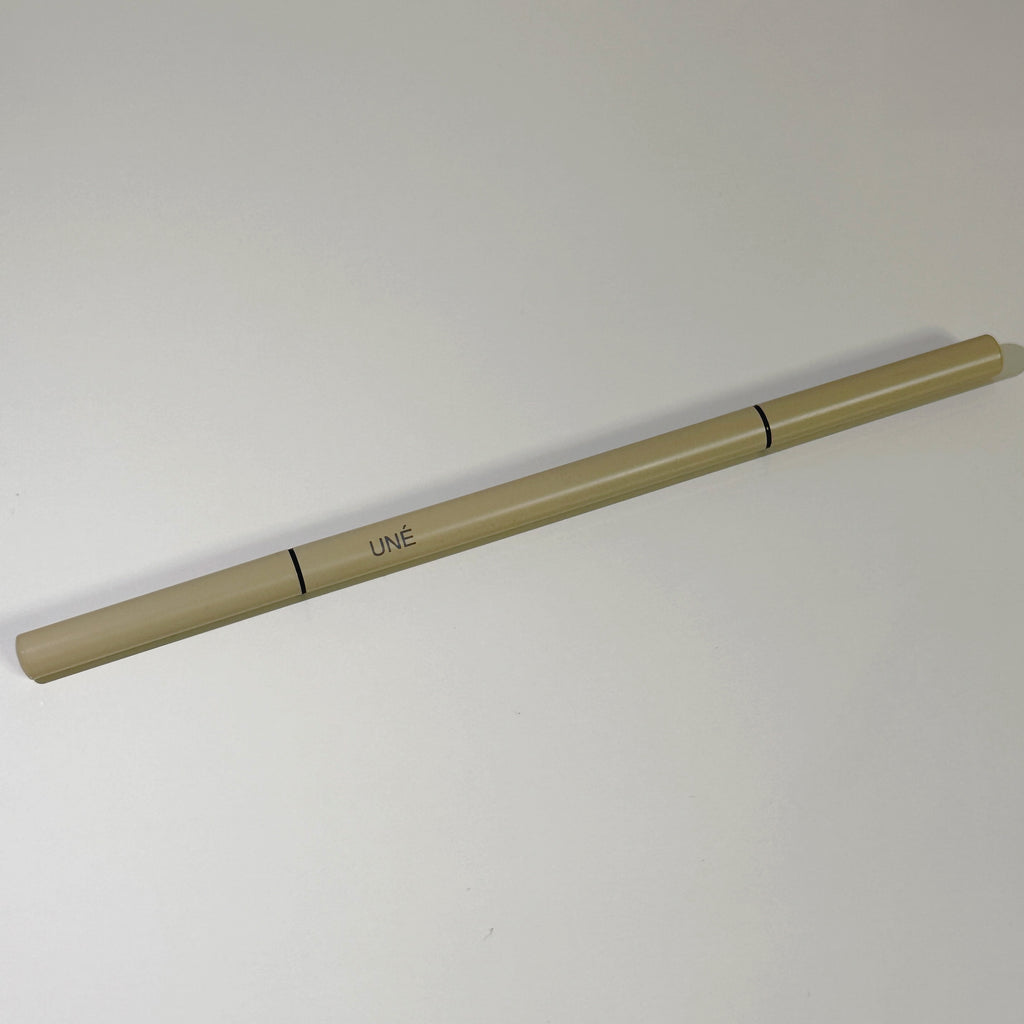 UNÉ - antakių pieštukas